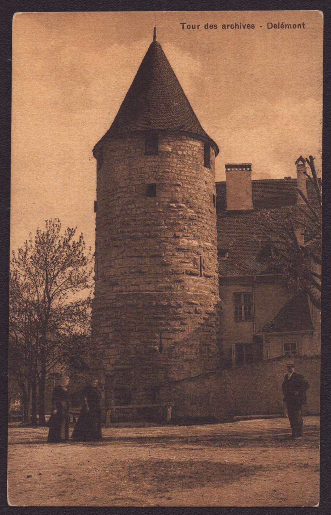 DELEMONT - Tour des archives